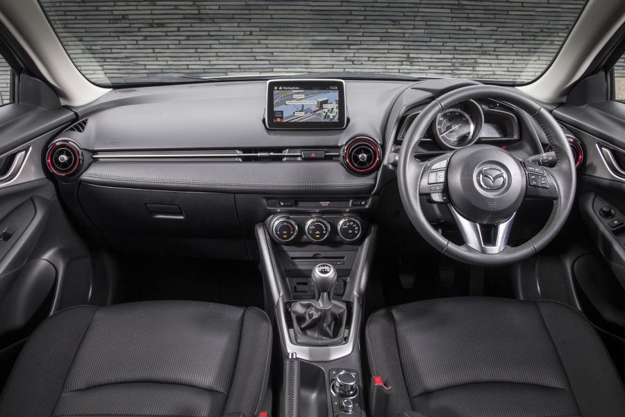 Торпедо Mazda CX-3 2015 года  (UK) (фото 47 из 47)